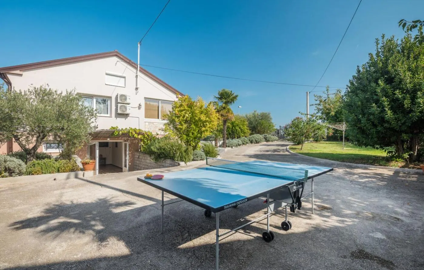 Kaštelir Villa Viktoria Near Porec For 6 People With Play Room & Private Pool